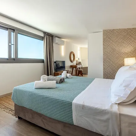 Vila Rocca Al Mare Seaside *