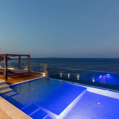 Rocca Al Mare Seaside Вилла