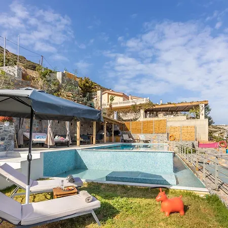 Вилла Rocca Al Mare Seaside *